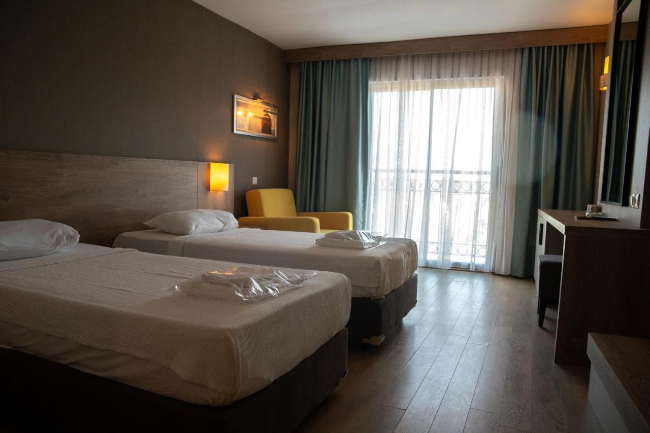 Lucida Beach Hotel Camyuva Exterior photo