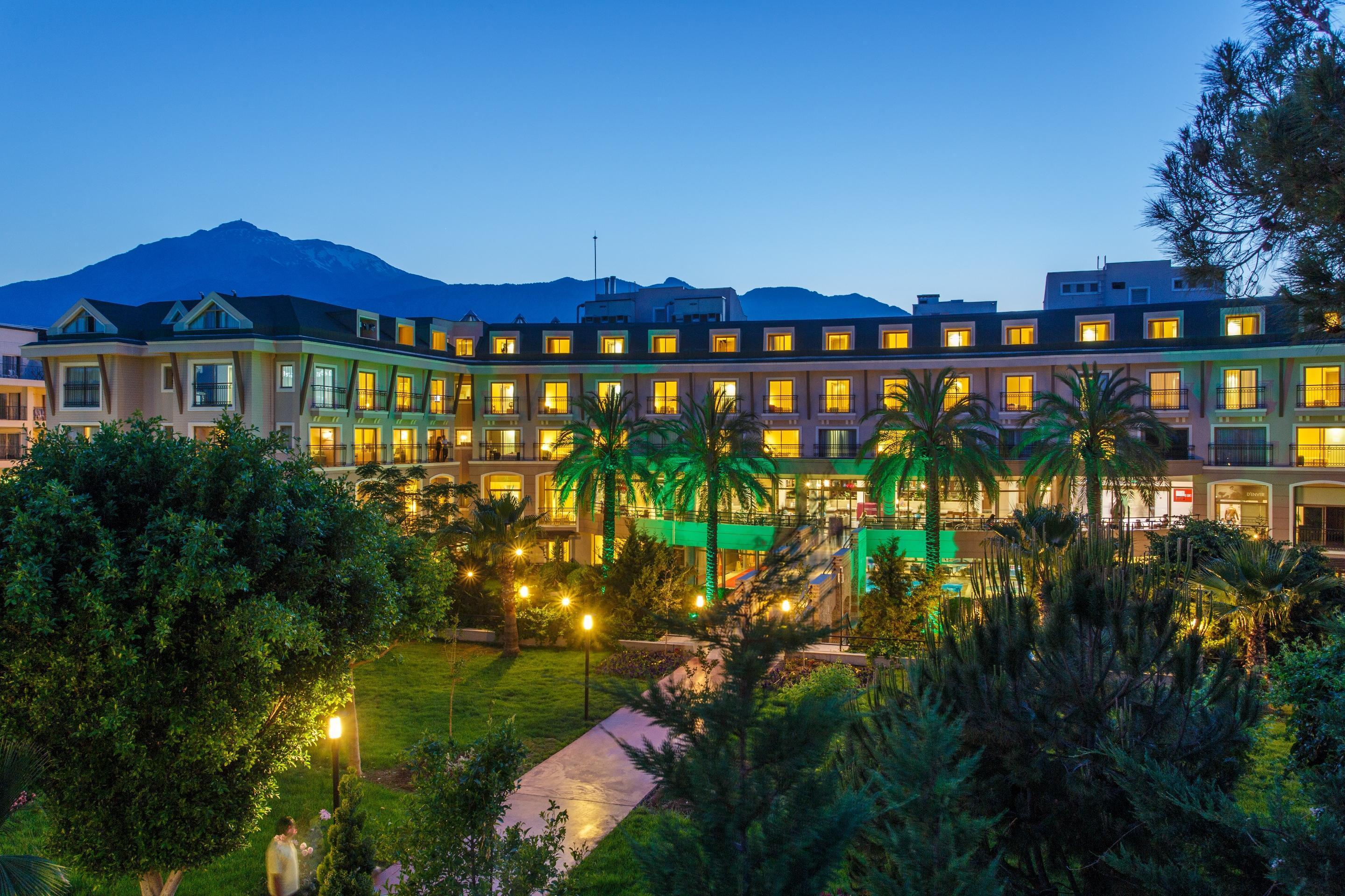 Lucida Beach Hotel Camyuva Exterior photo