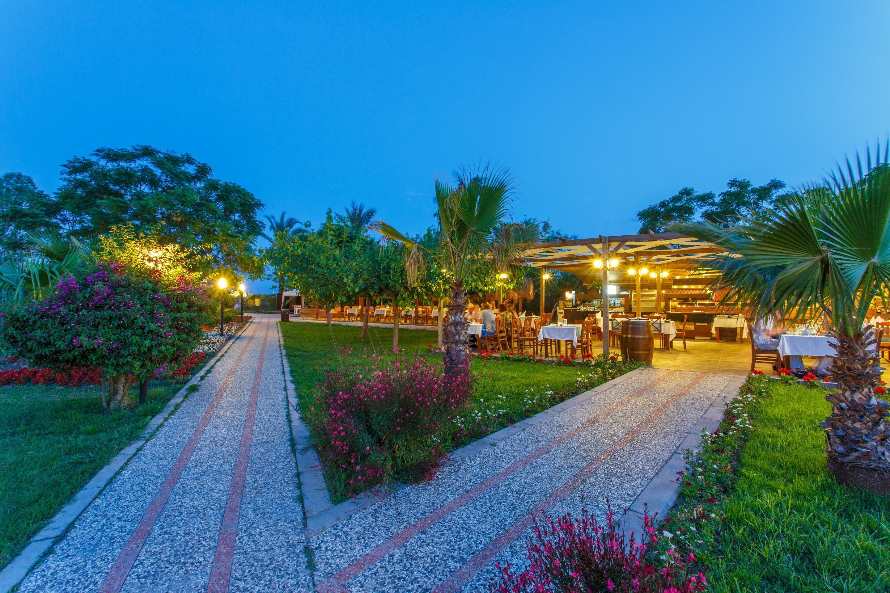 Lucida Beach Hotel Camyuva Exterior photo